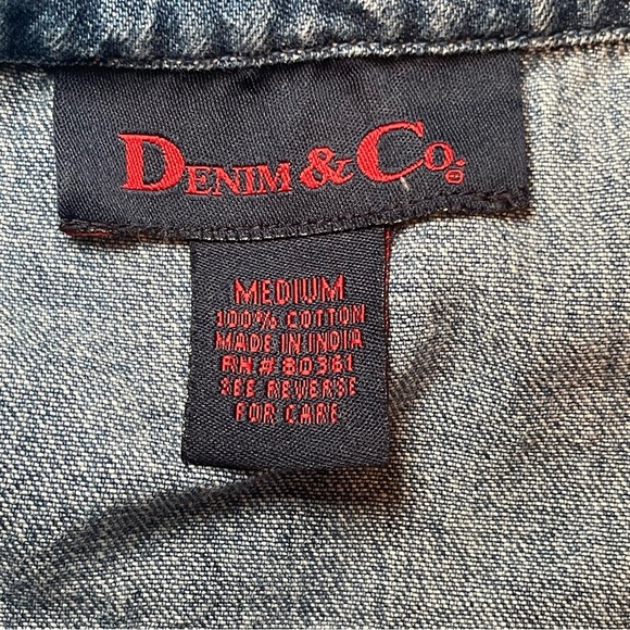 Denim & Co Womens Denim Jean Jacket Blue 100% Cotton USA Flag Embroidery Medium - Picture 6 of 11